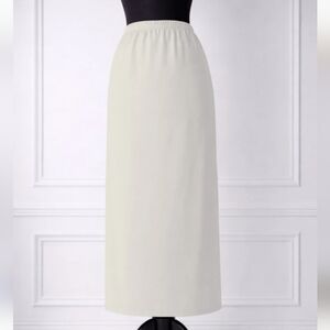 Very Cute Off White Dress Skirt